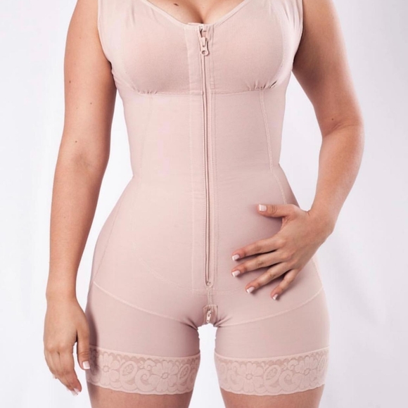 Shapewear Colombian Faja/Girdle size - Picture 2 of 8